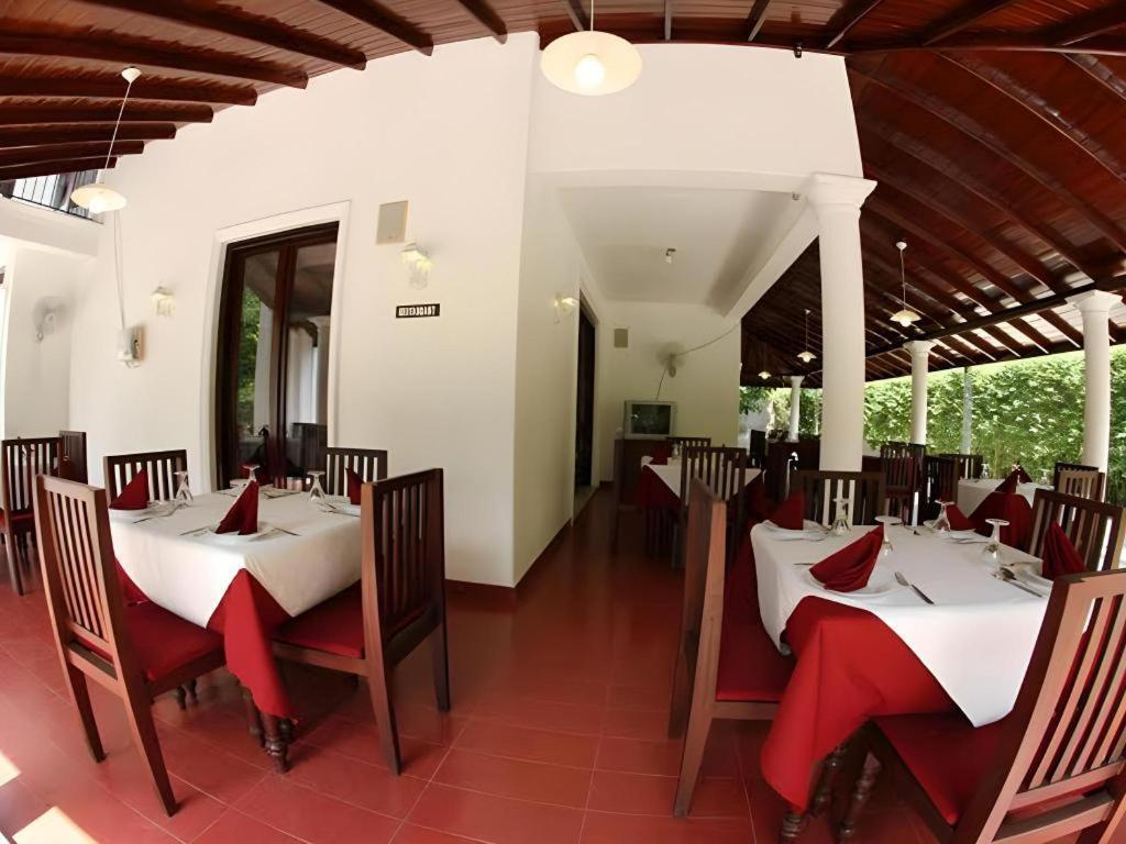 The Mgs Hotel Elpitiya  Eksteriør bilde