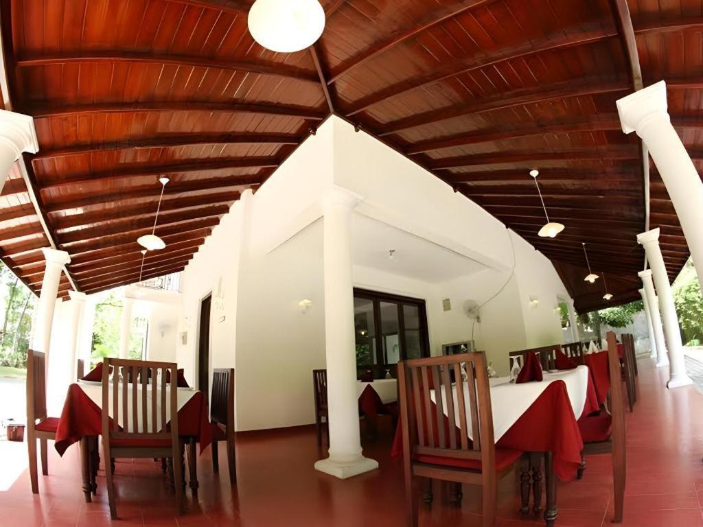 The Mgs Hotel Elpitiya  Eksteriør bilde
