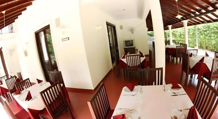 The Mgs Hotel Elpitiya  Eksteriør bilde