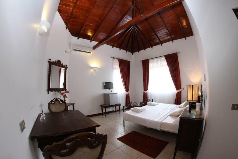 The Mgs Hotel Elpitiya  Eksteriør bilde